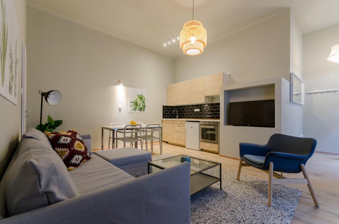 Deluxe Studio In Party District. Ak2B Budapest Luaran gambar
